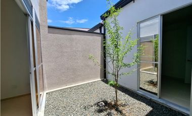 ✨  HERMOSA CASA EN CONJUNTO GALICIA VERDE – CERRITOS, PEREIRA ✨