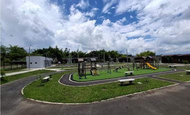 ✨  HERMOSA CASA EN CONJUNTO GALICIA VERDE – CERRITOS, PEREIRA ✨