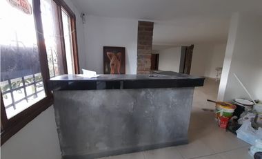 LOCAL  PARA ARRENDAR EN LAURELES (NOGAL)