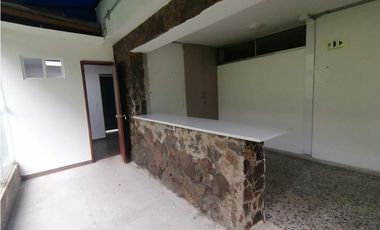Casa Comercial en Arriendo Medellin Sector Lalinde