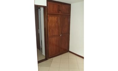 CASA PARA ARRENDAR EN EL POBLADO (LA CALERA)