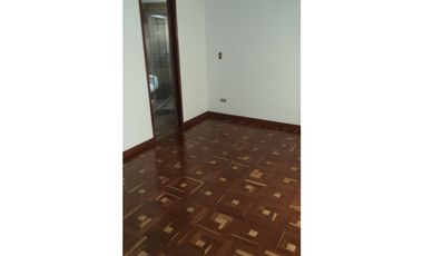 CASA PARA ARRENDAR EN EL POBLADO (LA CALERA)