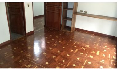 CASA PARA ARRENDAR EN EL POBLADO (LA CALERA)