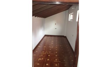 CASA PARA ARRENDAR EN EL POBLADO (LA CALERA)