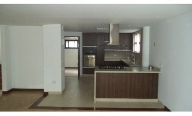 CASA PARA ARRENDAR EN EL POBLADO (LA CALERA)