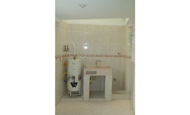 CASA PARA ARRENDAR EN EL POBLADO (LA CALERA)