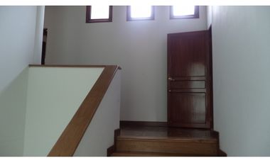 CASA PARA ARRENDAR EN EL POBLADO (LA CALERA)