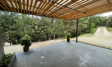 Casa Independiente en Arriendo Envigado sector Loma de la Montaña
