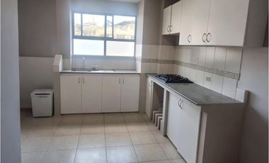 Los Alamos, Hermoso Departamento en Renta, 150m2