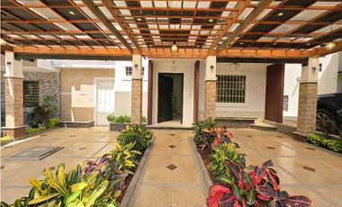 Vendo Casa en ciudad del sol, remodelada 4 habitaciones