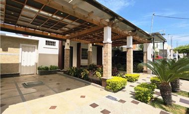 Vendo Casa en ciudad del sol, remodelada 4 habitaciones