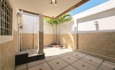 Vendo Casa en ciudad del sol, remodelada 4 habitaciones