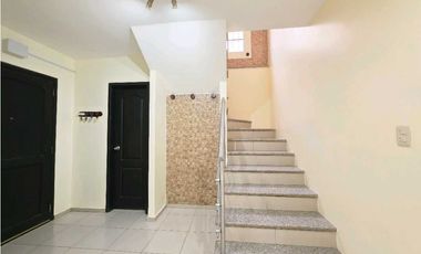 Vendo Casa en ciudad del sol, remodelada 4 habitaciones