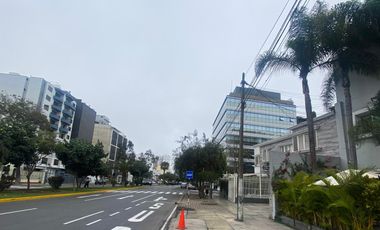 Local en Av. Reducto, Miraflores