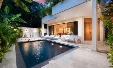 LUJOSA VILLA BOHEMIA