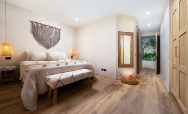 LUJOSA VILLA BOHEMIA