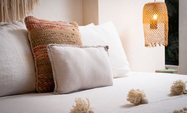 LUJOSA VILLA BOHEMIA