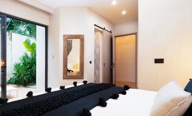 LUJOSA VILLA BOHEMIA