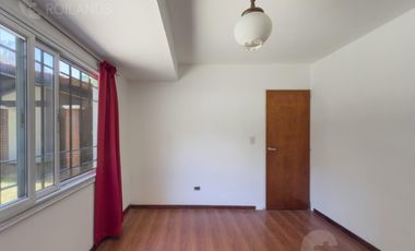 VENTA CASA 7 AMBIENTES DOS COCHERAS PARQUE Y PARRILLA VILLA ADELINA