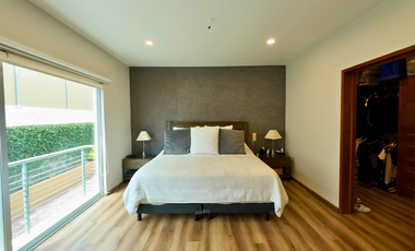 Casa en venta | 4R | 262m2 |  av Jacarandas y av Obelisco | Zapopan