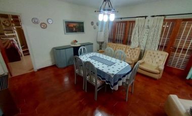 Casa en venta - 2 Dormitorios 2 Baños - Mar del Plata
