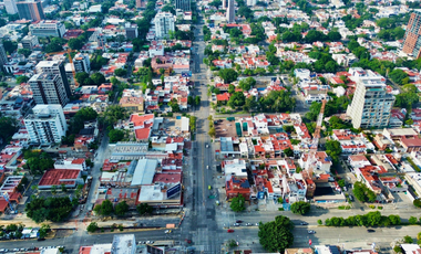 Terreno comercial | Venta | 1,307 m2 | Justo Sierra y Américas Ladron de Guevara