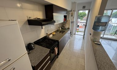 VENTA DEPARTAMENTO 2 AMBIENTES EN FLORIDA MITRE