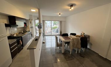 VENTA DEPARTAMENTO 2 AMBIENTES EN FLORIDA MITRE