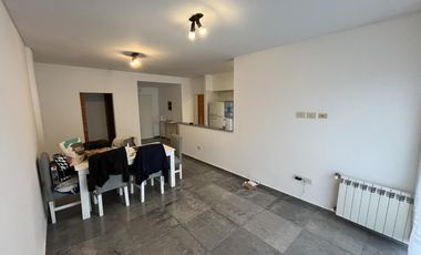 VENTA DEPARTAMENTO 2 AMBIENTES EN FLORIDA MITRE