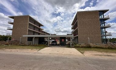 Venta Departamento 2 Amb en PB con Jardín en Terrazas de Santa Maria