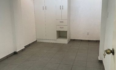 Casa en Atlanta, cerca Multiplaza Izcalli.