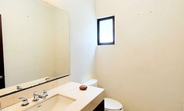 Casa de una PLANTA en RENTA, Nogueras, Comala