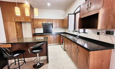 Casa de una PLANTA en RENTA, Nogueras, Comala