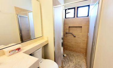 Casa de una PLANTA en RENTA, Nogueras, Comala