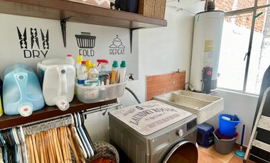 VENTA DE CASA EN COL. NARVARTE