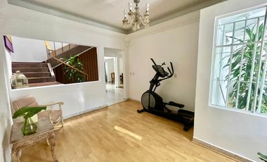 VENTA DE CASA EN COL. NARVARTE