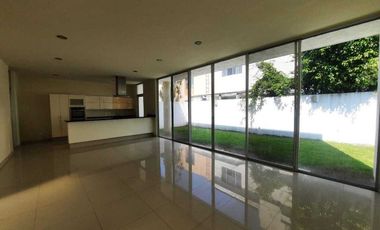 CASA EN RETA EN  COTO I SOLARES  ZAPOPAN