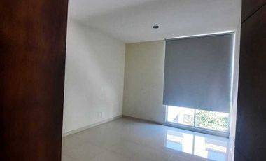 CASA EN RETA EN  COTO I SOLARES  ZAPOPAN