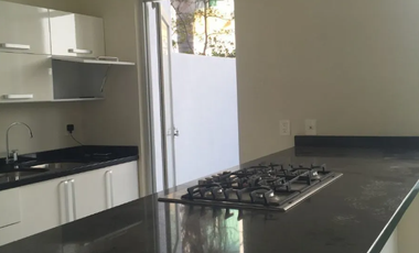 CASA EN RETA EN  COTO I SOLARES  ZAPOPAN