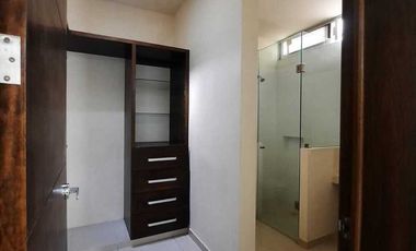 CASA EN RETA EN  COTO I SOLARES  ZAPOPAN