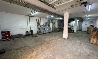 Edificio en Venta, Santa Cecilia, 654 m2