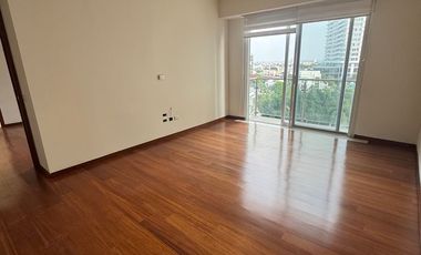 DEPA EN EL COUNTRY CLUB CON VISTA