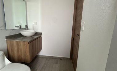 CASA NUEVA EN RENTA LOMAS DE ANGELOPOLIS III