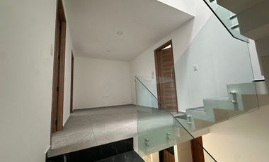 CASA NUEVA EN RENTA LOMAS DE ANGELOPOLIS III