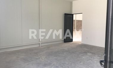 RENTA DE NAVE BODEGA COMERCIAL INDUSTRIAL APASEO EL GRANDE LIMITE CON QUERETARO