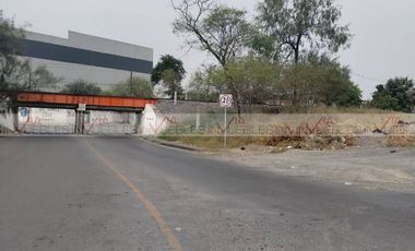 Terreno lateral Barragan