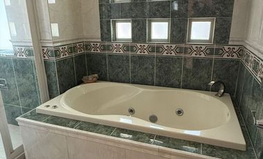 CASA EN VENTA - Residencial -Arboledas de San Javier, Pachuca, Hidalgo