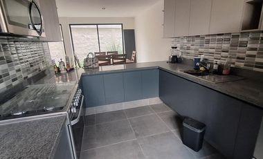 Venta de casa en San Mateo Otzacatipan , con salòn comunal