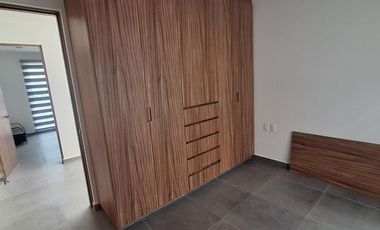 Venta de casa en San Mateo Otzacatipan , con salòn comunal