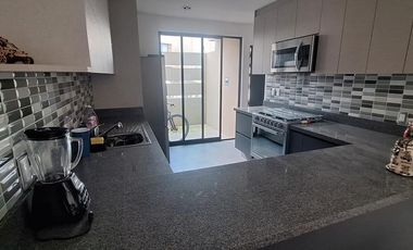 Venta de casa en San Mateo Otzacatipan , con salòn comunal